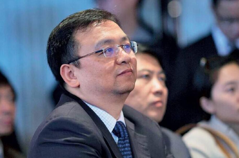 王传福父母双亡,王传福15岁成孤儿