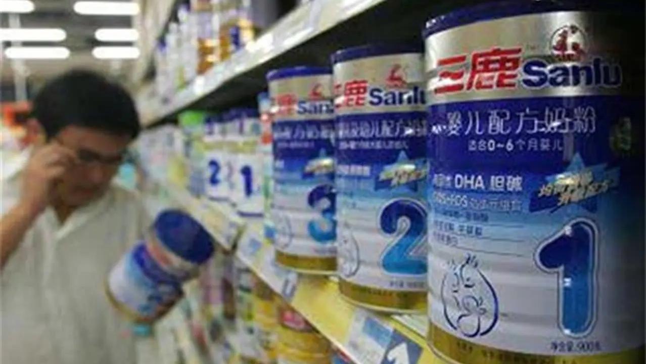 三聚氰胺奶粉事件记者现状,三聚氰胺奶粉事件曝光日期