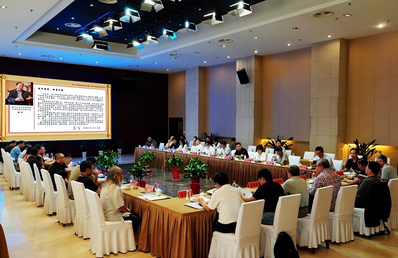 沙克《诗意的运河之都》研讨会在江苏淮安举行