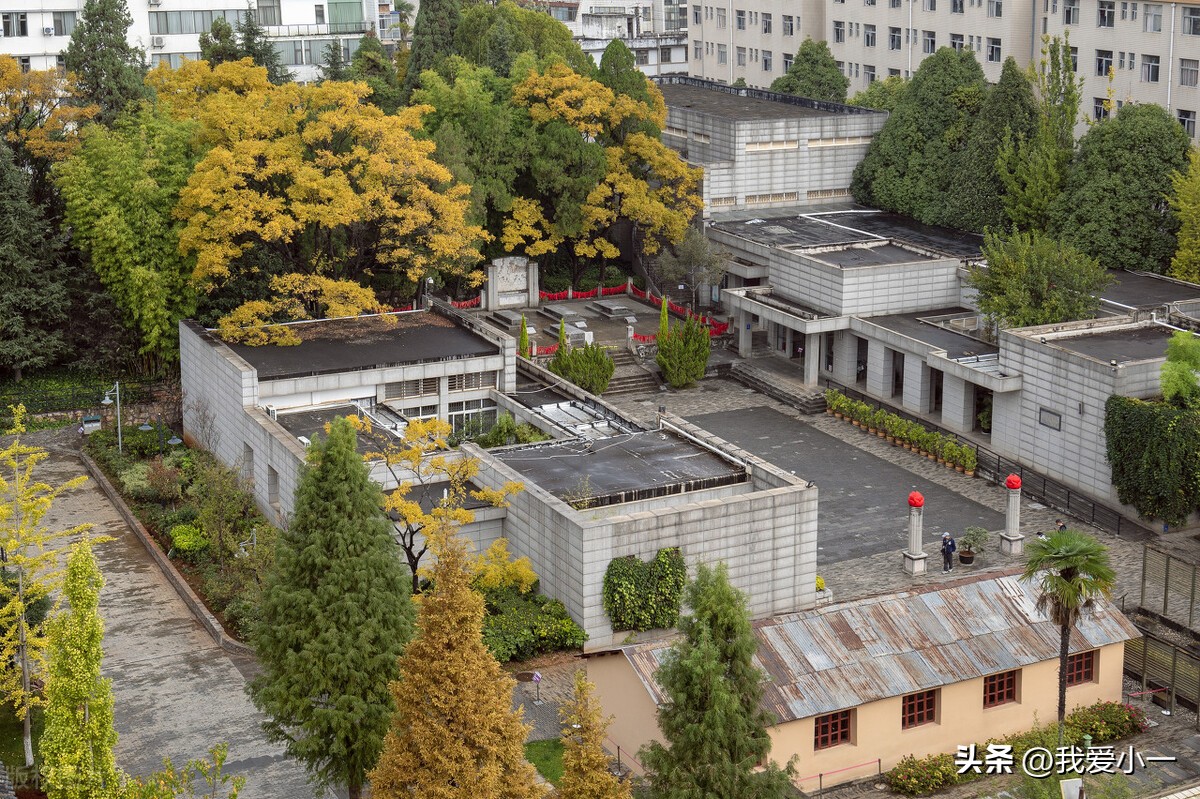 云南古建筑名单大全,云南古滇墓葬群