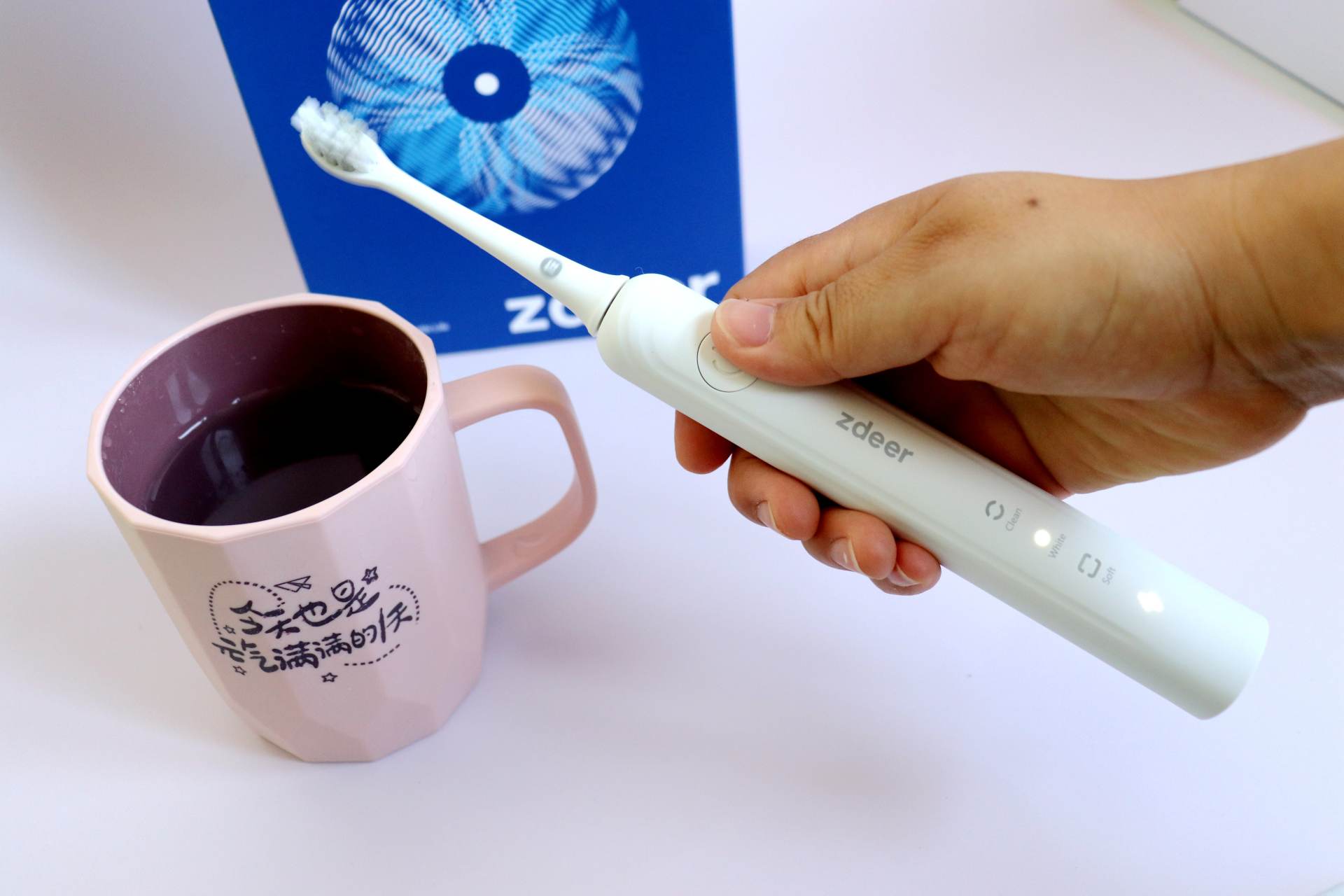 清理牙齿最干净的电动牙刷是什么,能检查牙齿是否刷干净的电动牙刷