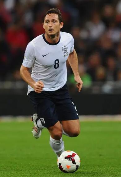 疯狂的前卫——细数各时代那些爱进球的中场球员