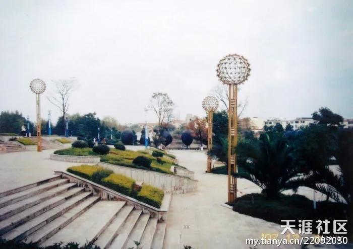 跟随老韩走遍中国,老韩带你逛云南