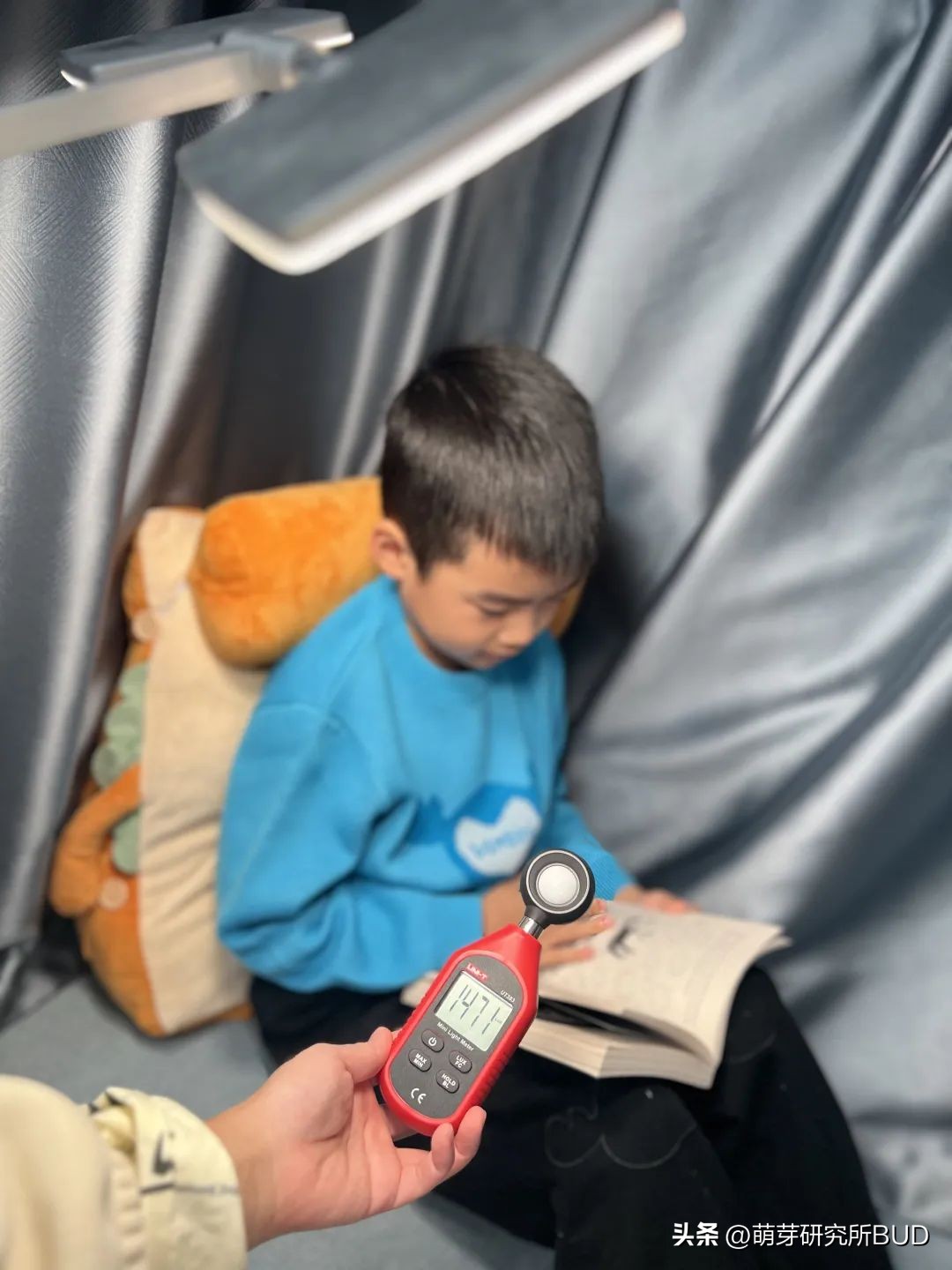 如何改善家里光线预防近视,室内光线暗怎么设置参数