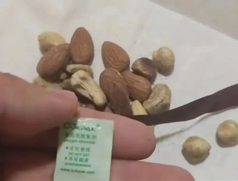 市值暴跌、资本逃离、口碑翻车：当红国民零食第一股，跌落神坛？