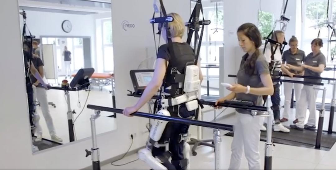 为世界杯开球的外骨骼机器人，股价狂跌99%之后未来在哪？