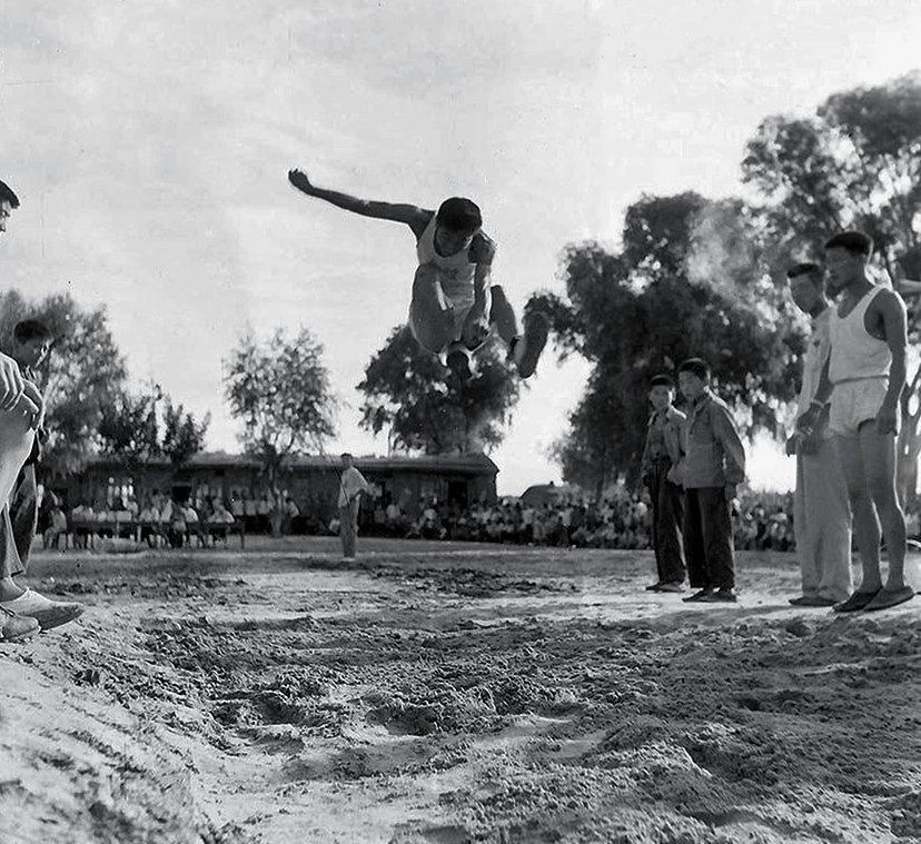 日军兽行：当着男人的面玷污了女儿，临走还残忍割下妻子乳房