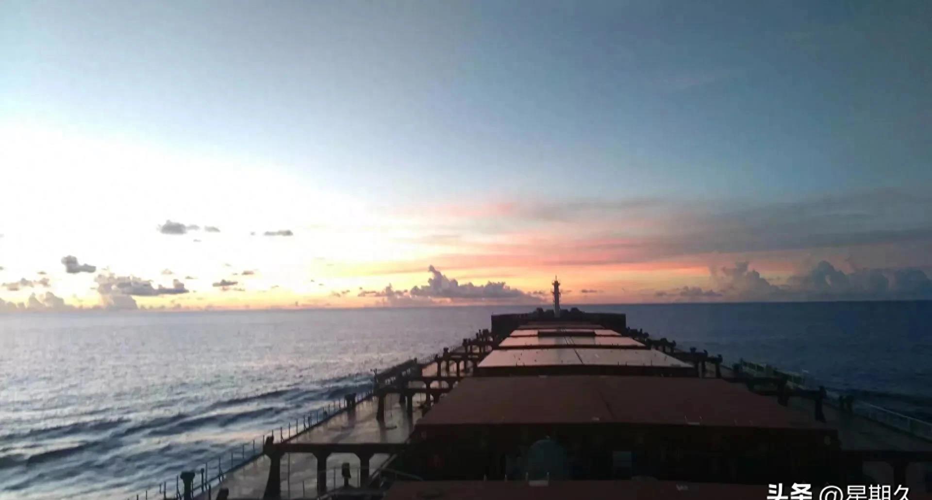 【深海经历】航行中遭遇船长威胁，惊险场面让人惊心动魄