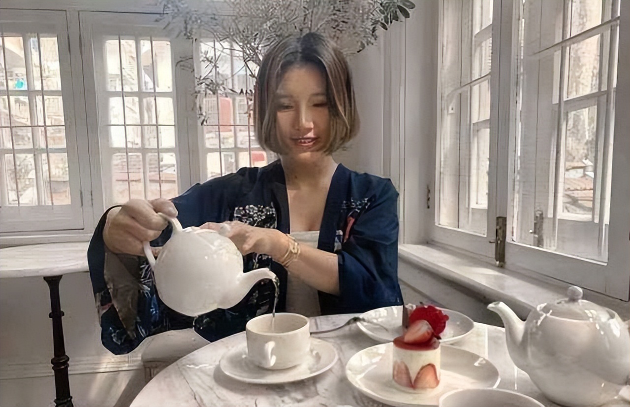 翼装飞行大四女子刘安,翼装飞行女孩刘安遇难视频