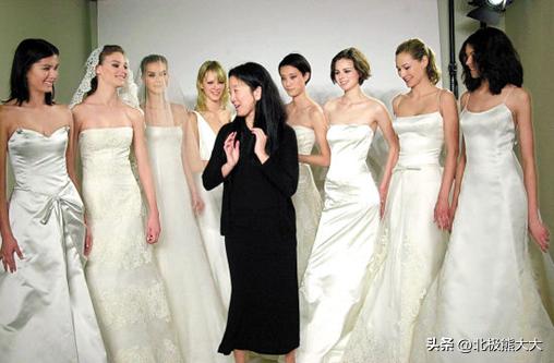 高龄富婆王薇薇为小男友抛弃丈夫,王薇薇老年照片