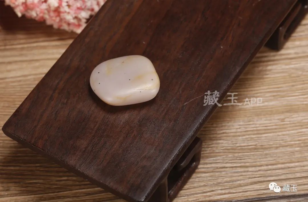 假桃花优点缺点,如何挑选桃花玉