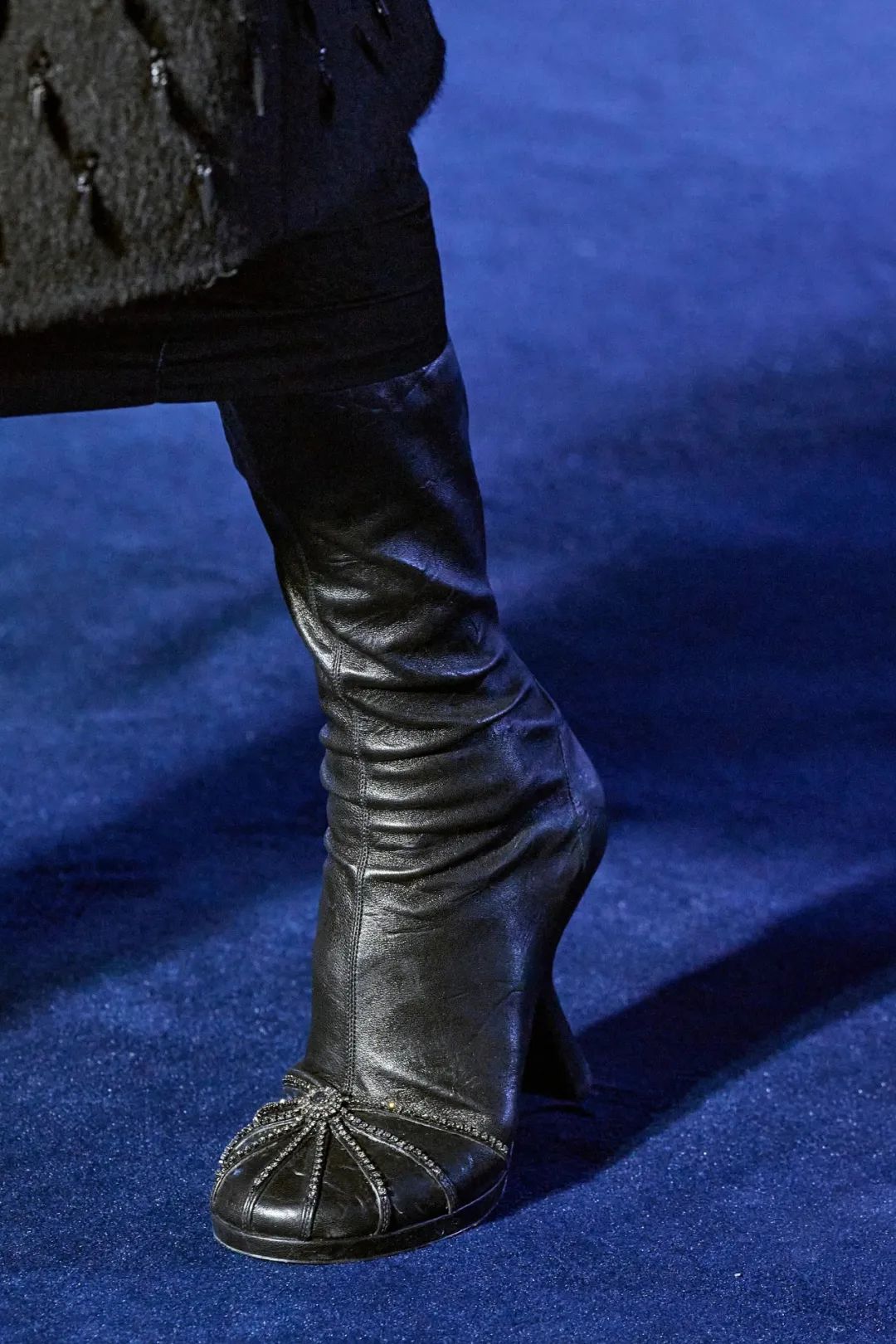 2023秋冬伦敦时装周收官,2022秋冬巴黎时装周什么时候开始