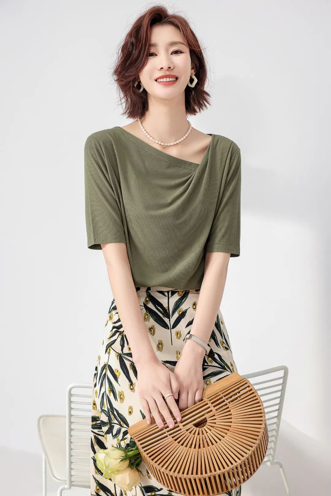 又显白又好看的t恤,什么t恤耐穿又好看