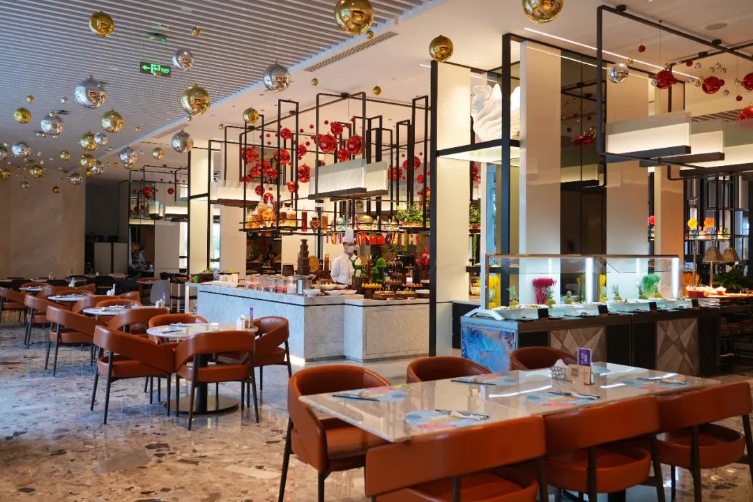 来厦门旅游订不到酒店,去厦门玩住不住鼓浪屿