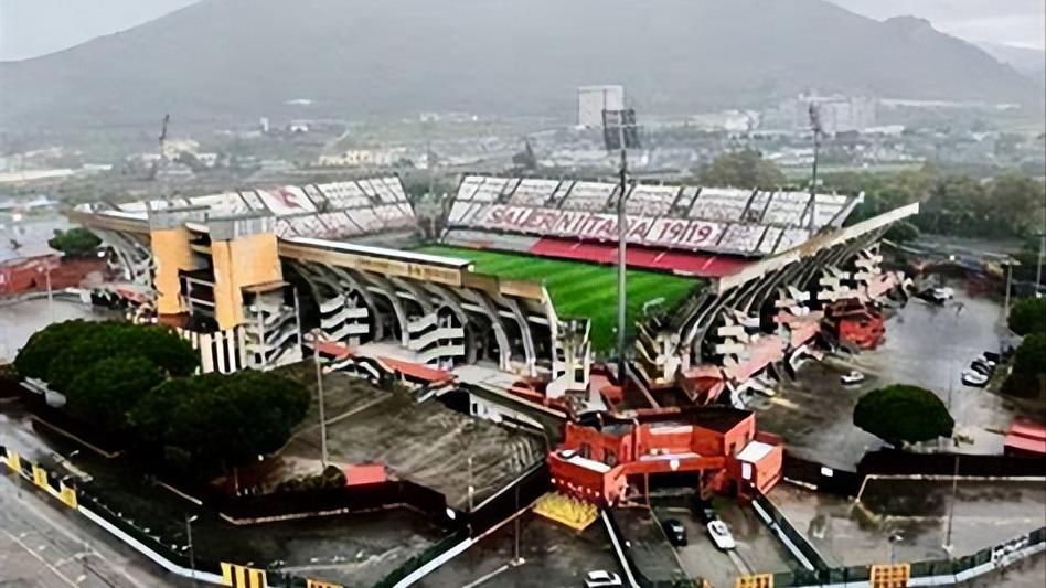 德甲联赛18座球场巡礼,意甲联赛赛场