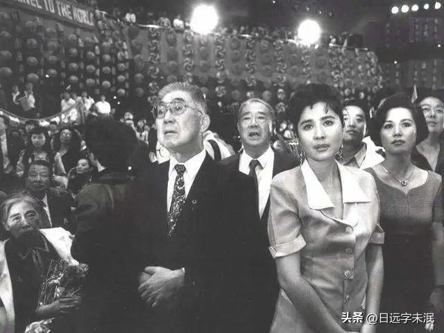 93年申奥失败照片,回顾2001年申奥成功见证历史时刻