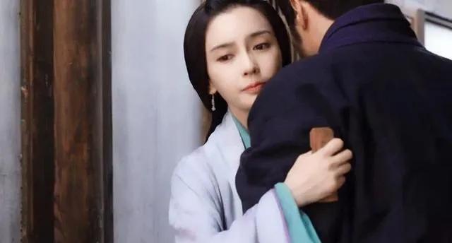 Baby演技登峰造极，一剑击杀贴身丫鬟，柳莹这个角色竟被她演活了