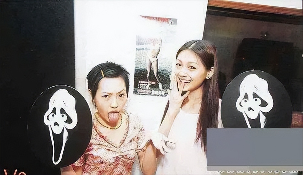 大s与外国人吻戏视频,大s三重奏恩爱