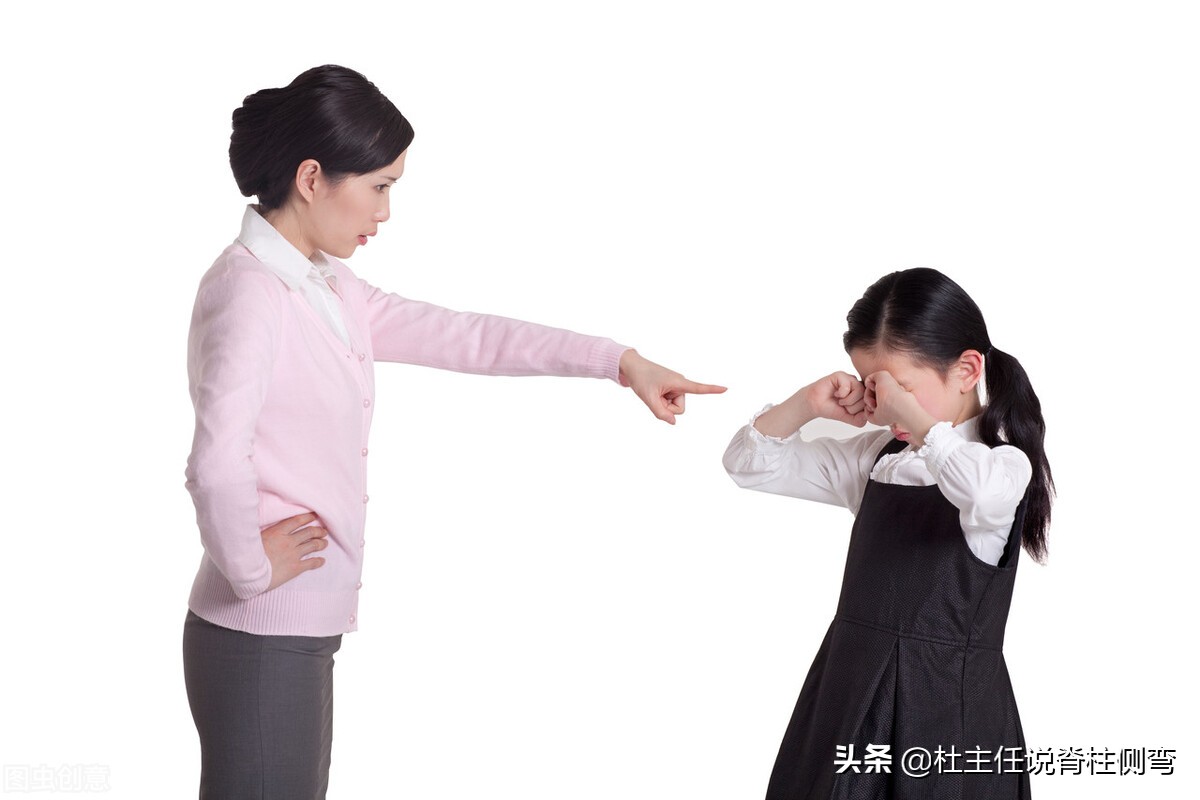 40多岁脊柱侧弯能戴矫正器吗,s弯脊柱侧弯40度要手术吗