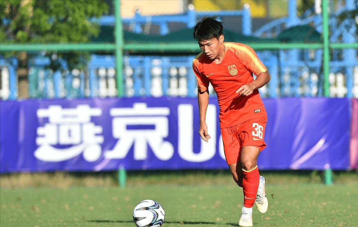 中国u22与泰国u22男足比赛直播,中国u23男足爆冷赢日本