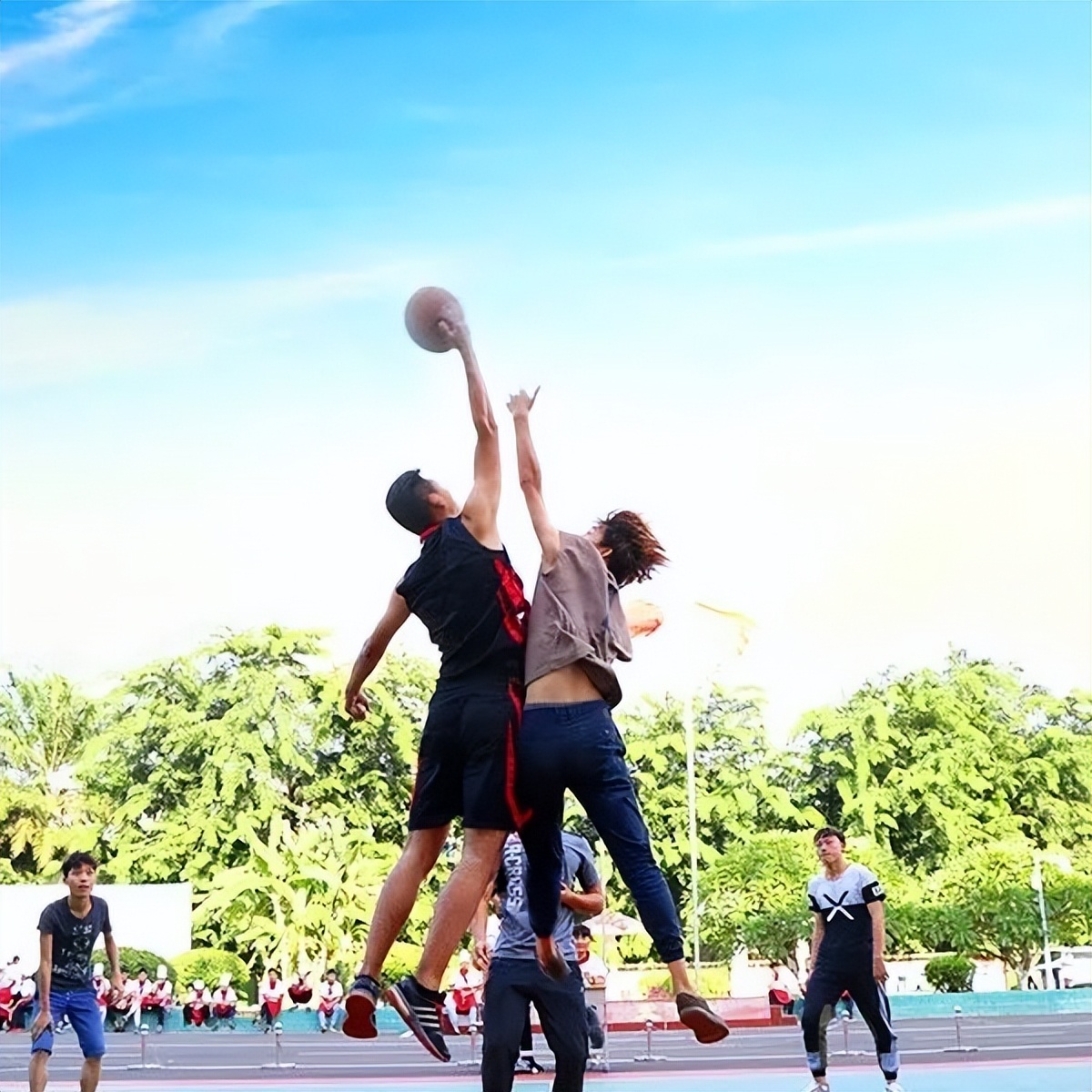 秋季报名火热进行中｜十大理由告诉你，择校为什么选择海南新东方