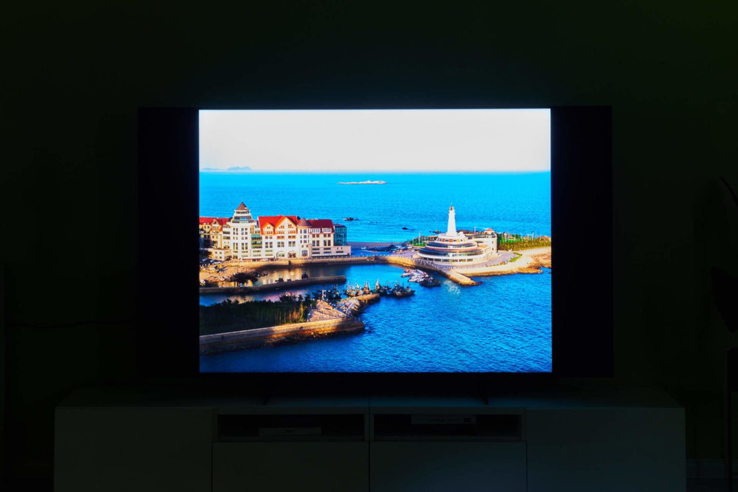 tclq10h电视玩ps5够用吗,tclq10hminiled大屏电视