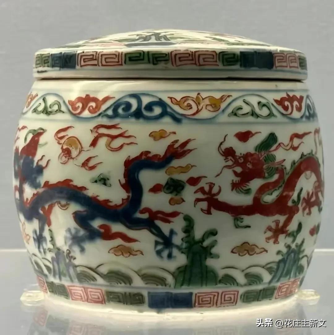 瓷葩文化《收藏吞天下》与仁台共赏