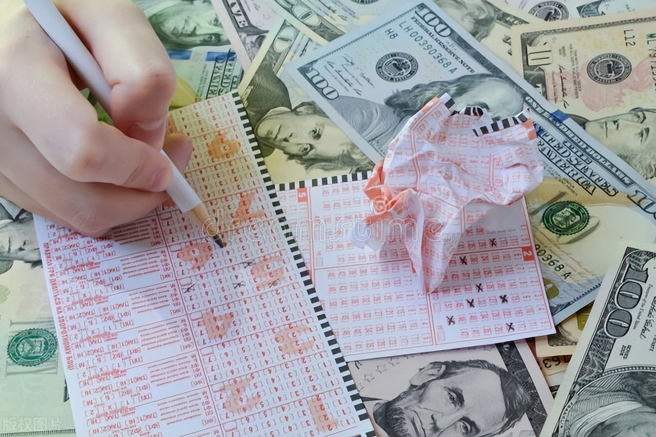 一个世界杯体彩赚多少钱,体彩店一年能赚多少钱竞彩