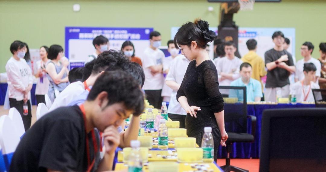 四方围棋直播吴清源杯决赛,战鹰第六届吴清源杯指导棋