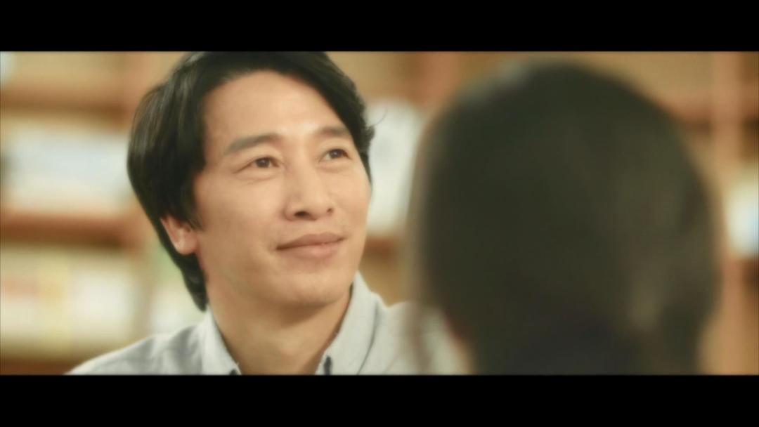 大部分的婚外情无非是寂寞的相遇,婚外的情最好的做法是放下