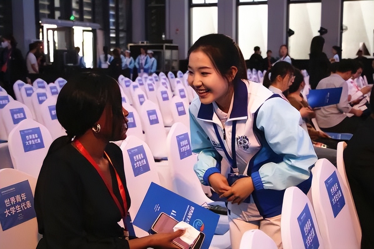 高考顺利！欢迎你来重庆，续写与重大的未来故事