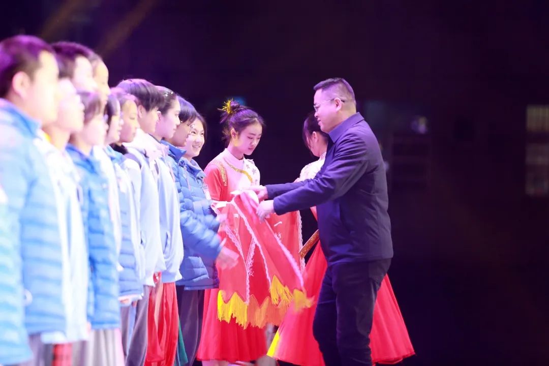 八斗扬帆，为梦起航