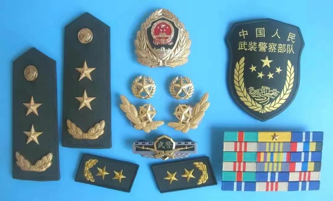 中国陆军狼牙特种部队肩章图片,07式常服肩章军衔饰品