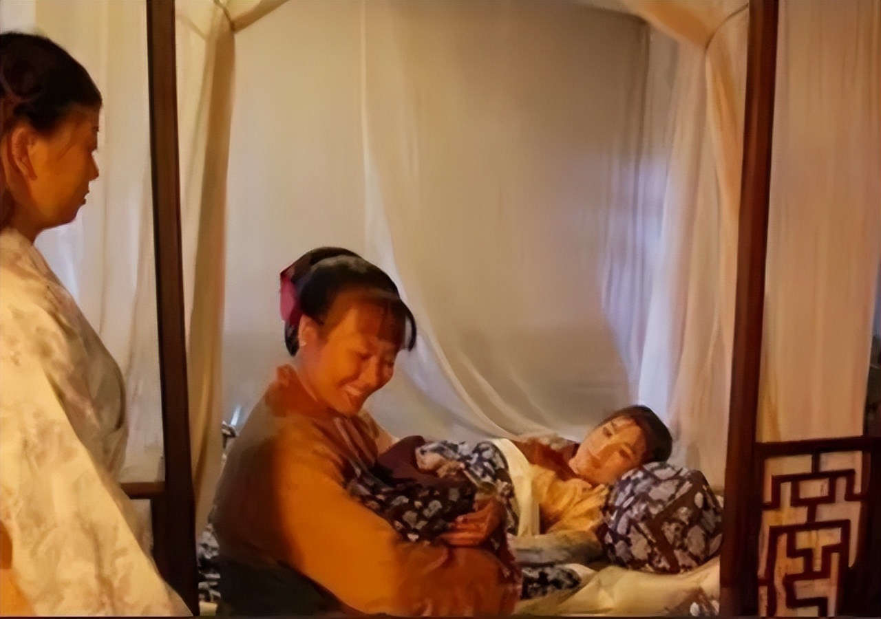 女子百年前被活埋,女子被活埋死后生男婴