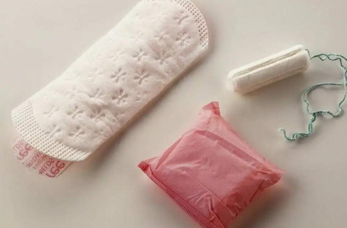 国外女性是用卫生巾还是卫生棉条,为什么中国女人喜欢国外产品