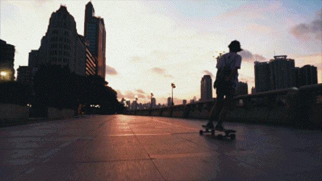 滑板入门教学比较好的博主,滑板入门教学