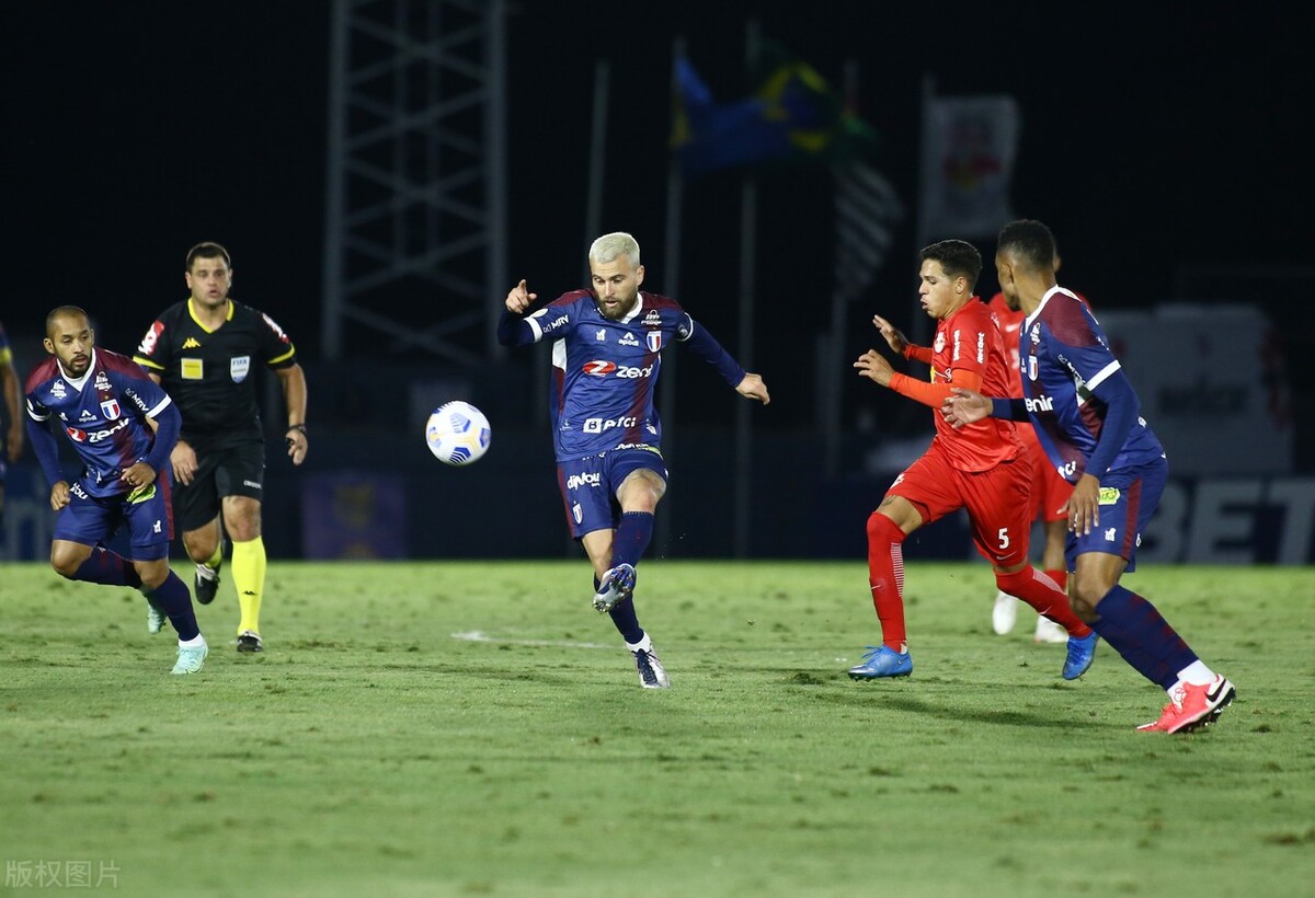 足球预测英格兰vs美国,足球预测布伦特vs利兹联