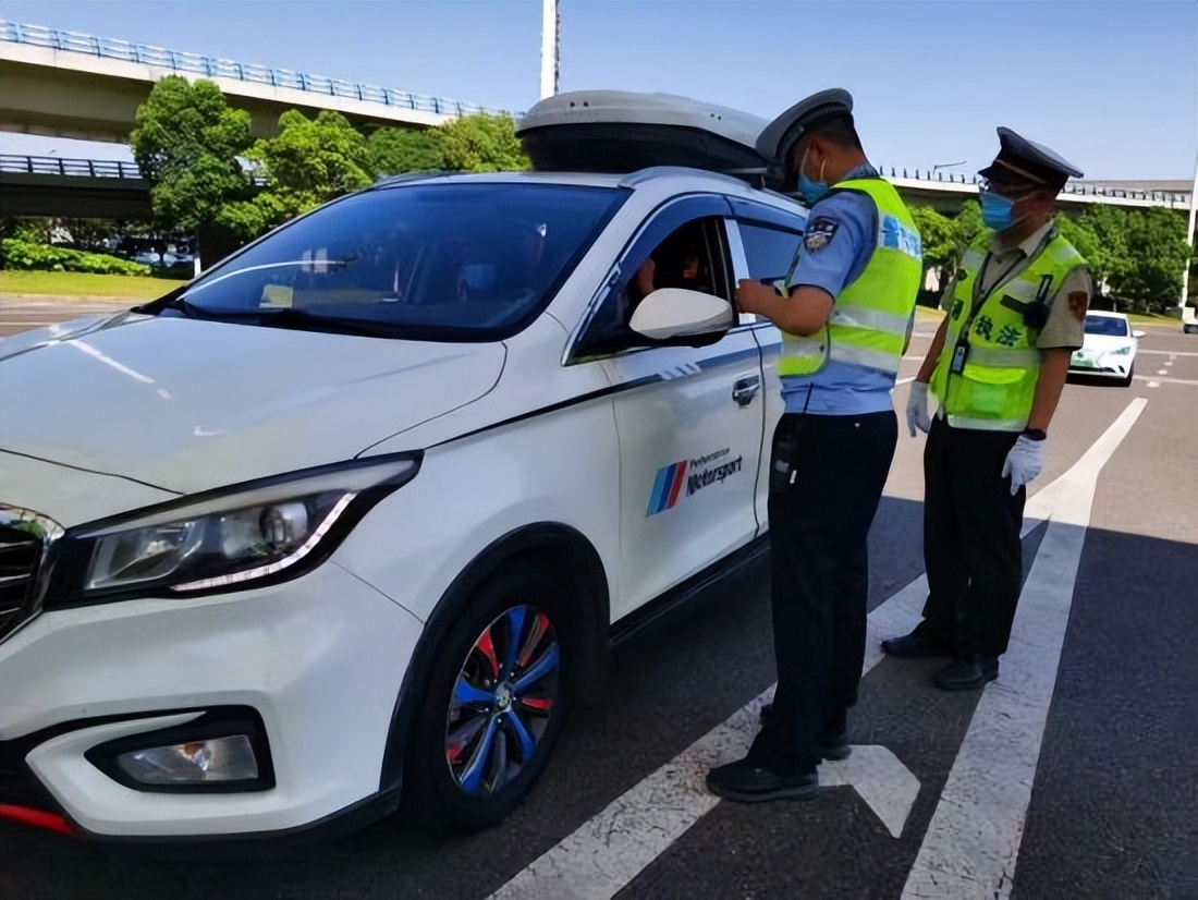 男子非法营运牟利,男子非法营运遭查