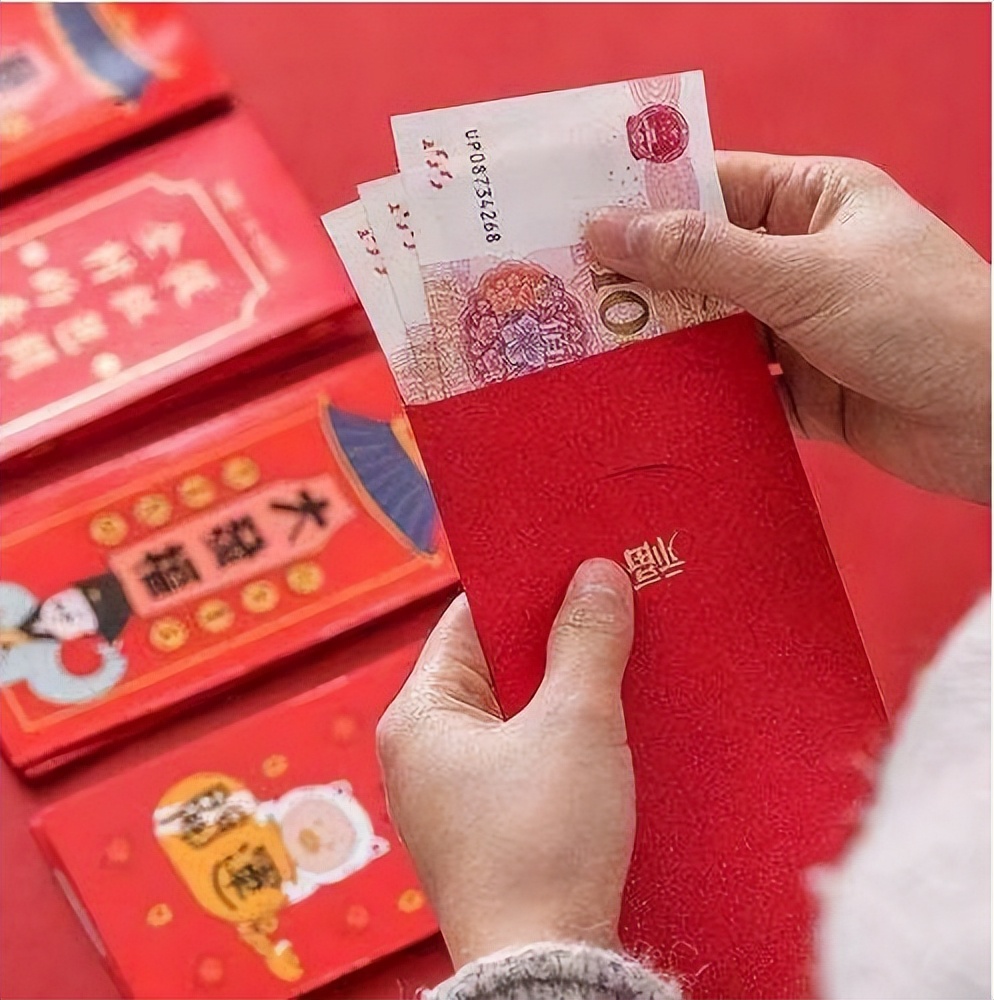 小孩收到压岁钱如何幽默的回应,人家三个孩子压岁钱该怎么给