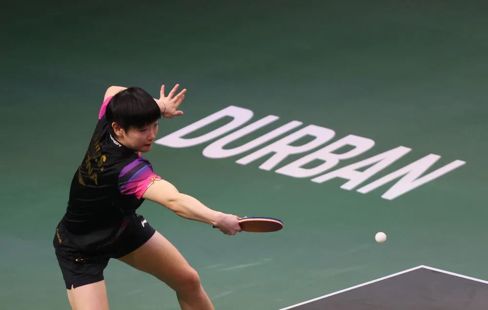 陈幸同王曼昱林高远播报,王曼昱陈幸同倒地爆冲