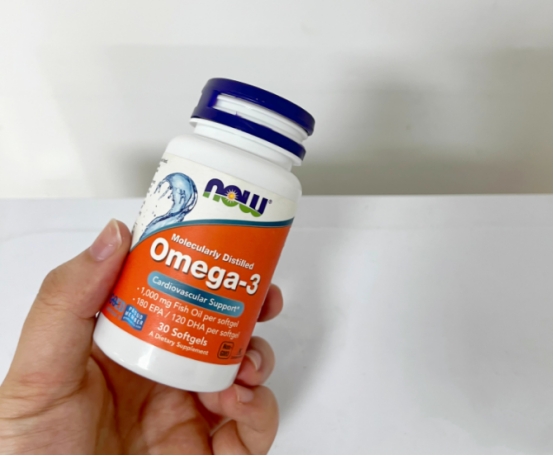 狗狗毛发粗糙用什么洗护,狗狗的毛发不顺最简单的方法