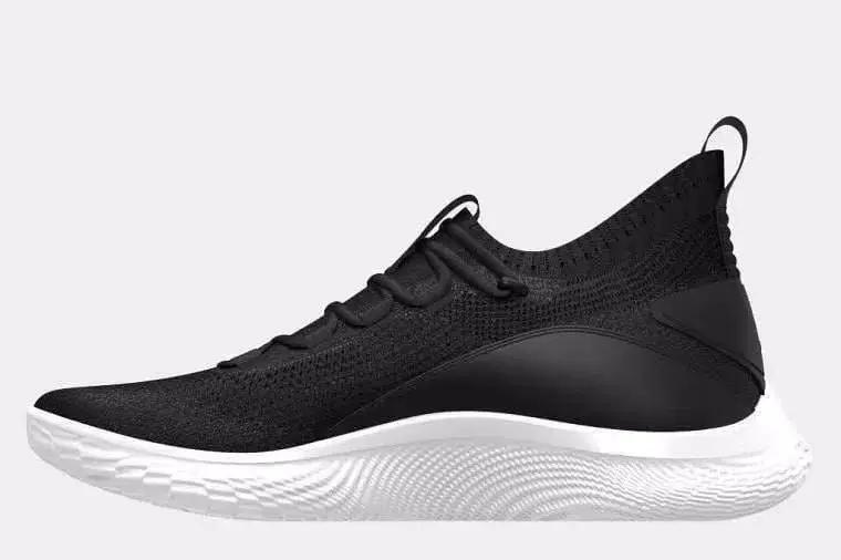 库里成了历史三分王，UA啥时候能超越耐克？