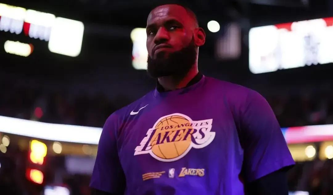 詹姆斯闯入nba十大助攻王行列,纳什马克杰克逊