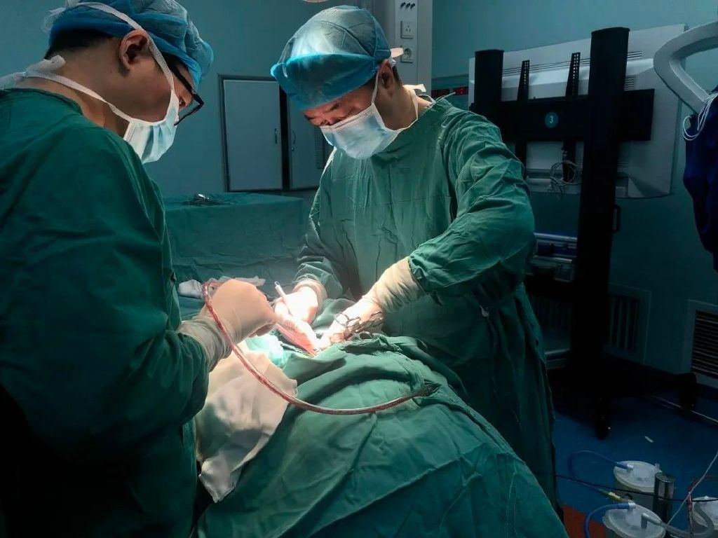 全息影像手术辅助系统技术成熟吗,透视眼手术新技术