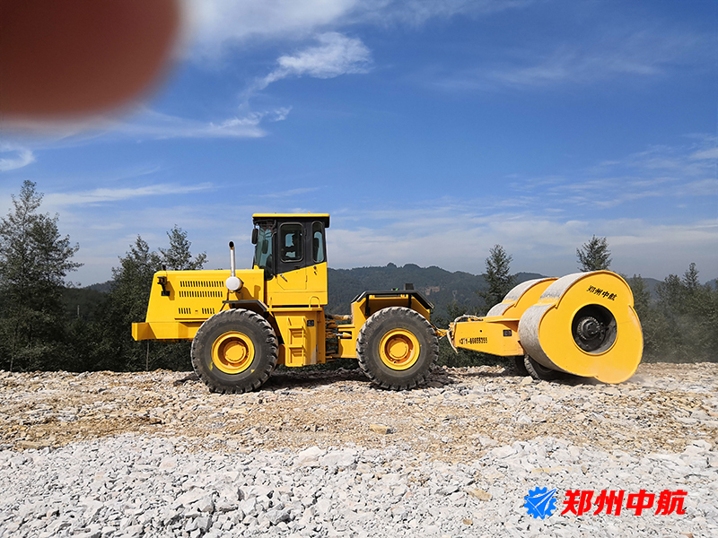 冲击压实机是什么意思,压实机的冲击力有多大