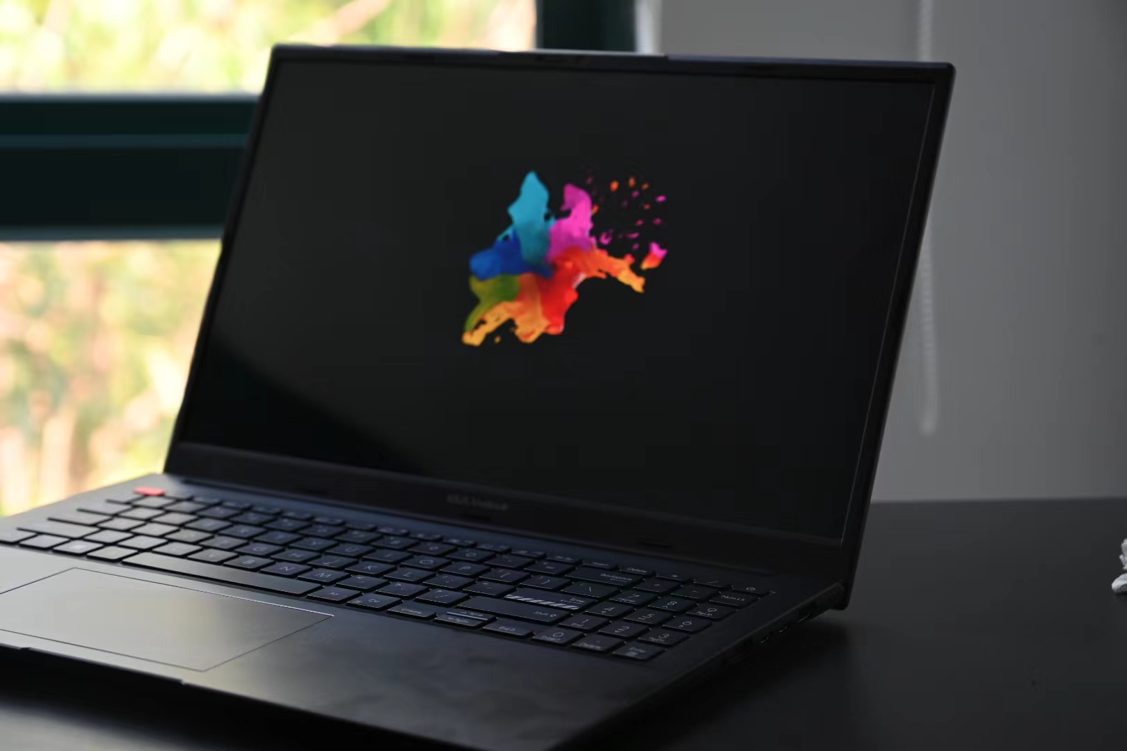 华硕笔记本12核标压i512500h测评,华硕无双1512代标压i5