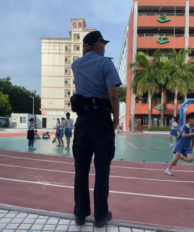 深圳公安局公务员值得考吗,公务员考公安局有什么岗位