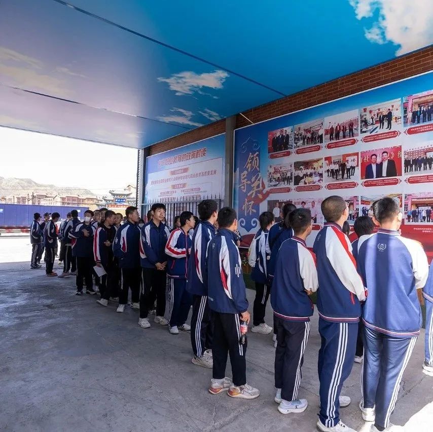 鎼烘墜鍚埅鍔╂垚闀块綈蹇冨崗鍔涘叡鑲蹭汉,鎼烘墜鍚埅鍏辨垚闀块綈蹇冨崗鍔涘叡鑲蹭汉