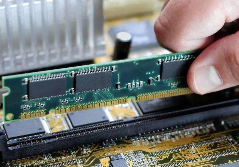 电脑开机蓝屏0xc0000001怎么解决,电脑开机后蓝屏怎么解决一键还原