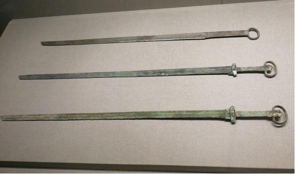 中国古代环首刀雁翅刀,中国古代最早的单刃刀